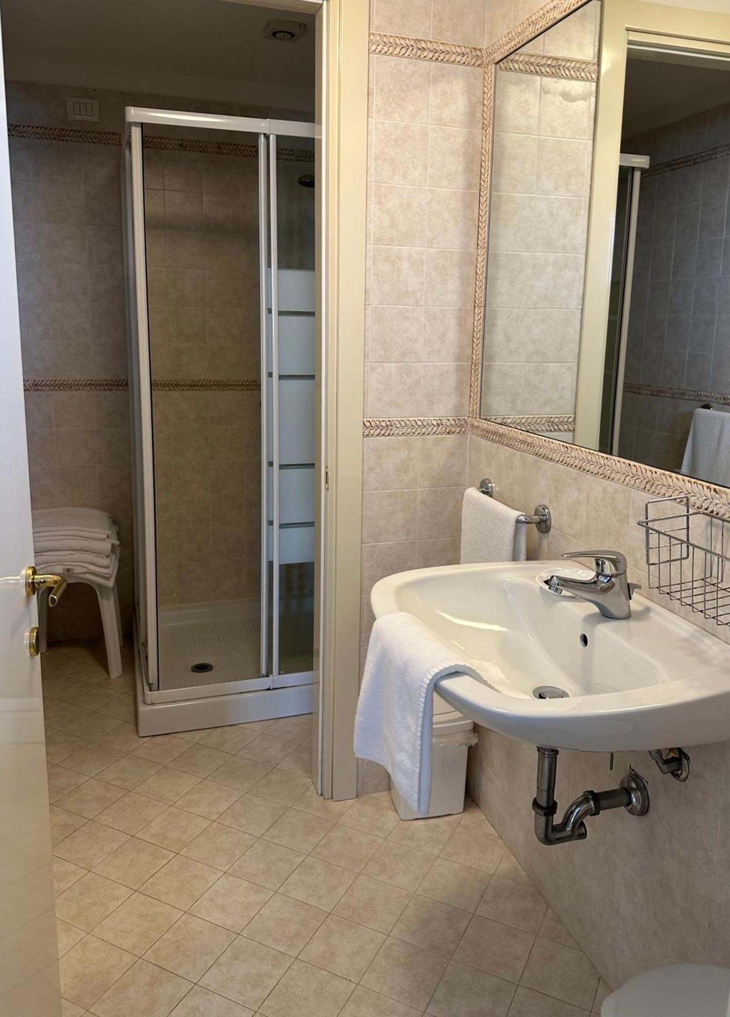 Nauthotel Grado Ngoại thất bức ảnh