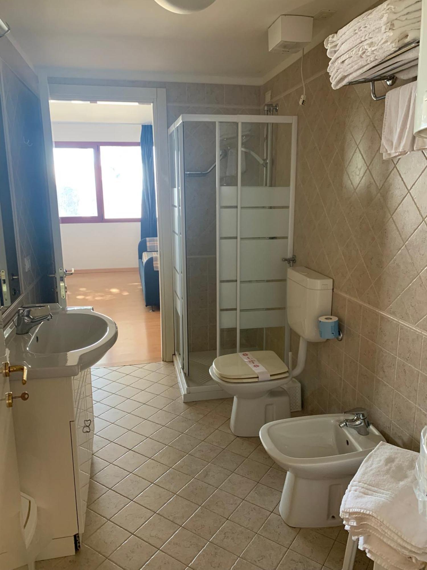 Nauthotel Grado Ngoại thất bức ảnh